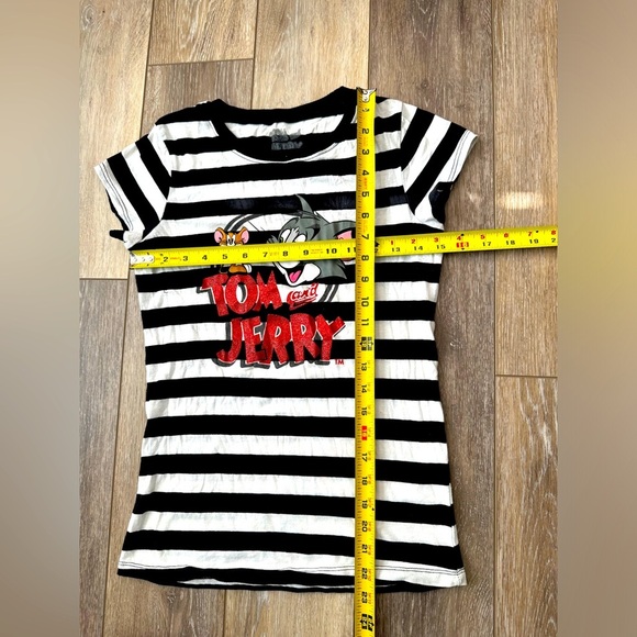 🛍️ Girl Tom and Jerry super cute short sleeve Tee Size XL (14-16) - Picture 3 of 5